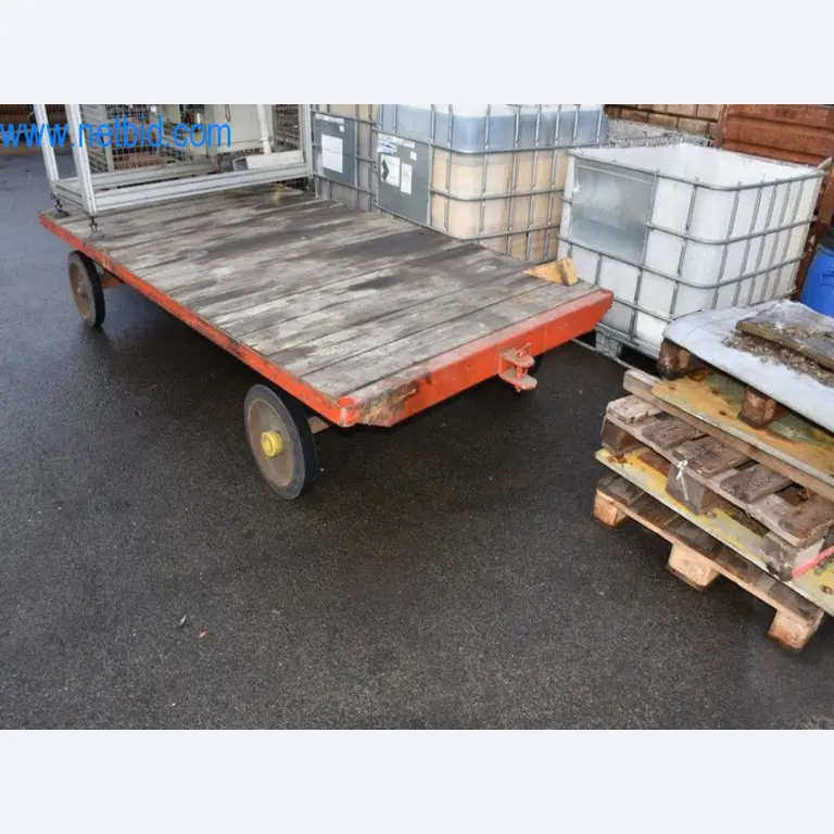 Na voljo so stroji, delovna oprema in dodatki vodilnega svetovnega proizvajalca sistemov za napenjanje verig-3