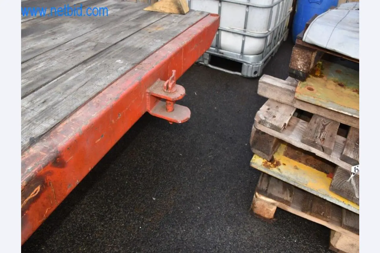 Na voljo so stroji, delovna oprema in dodatki vodilnega svetovnega proizvajalca sistemov za napenjanje verig-4