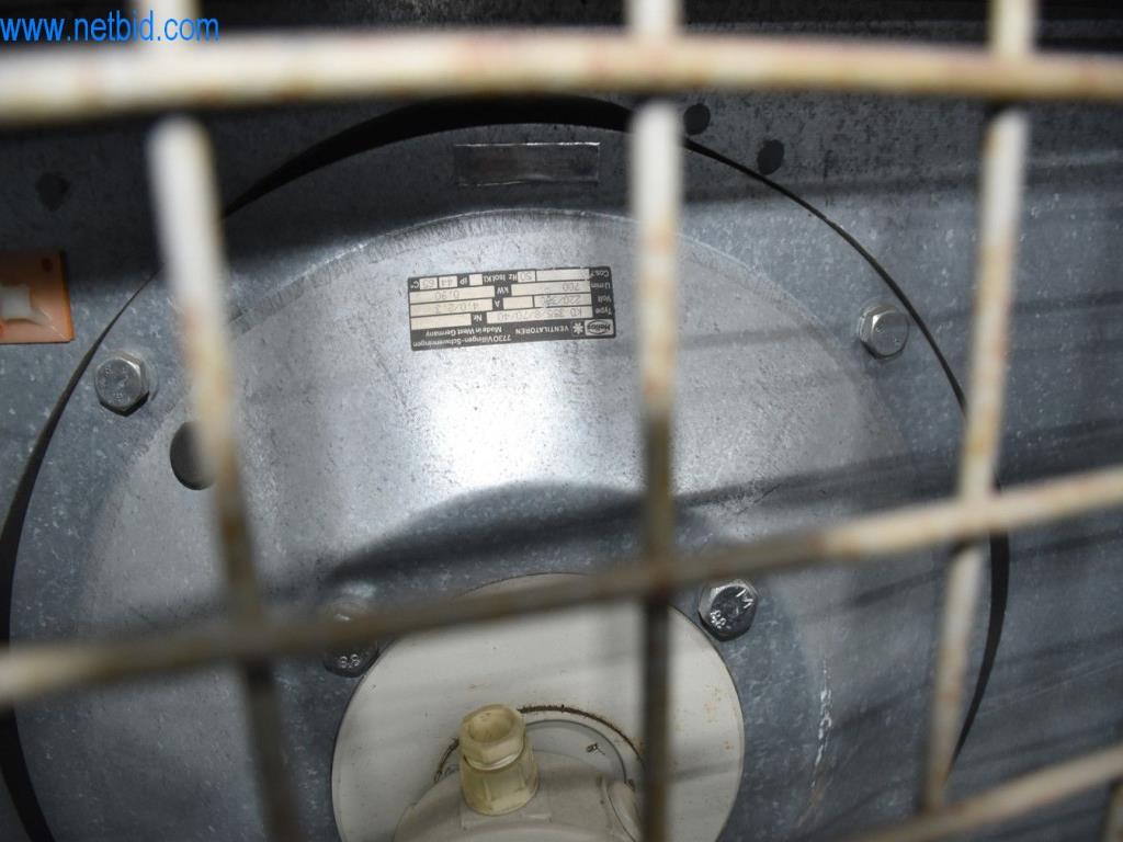 Máquinas, equipos operativos y accesorios de un líder mundial en el mercado de sistemas de tensado de cadenas.-4