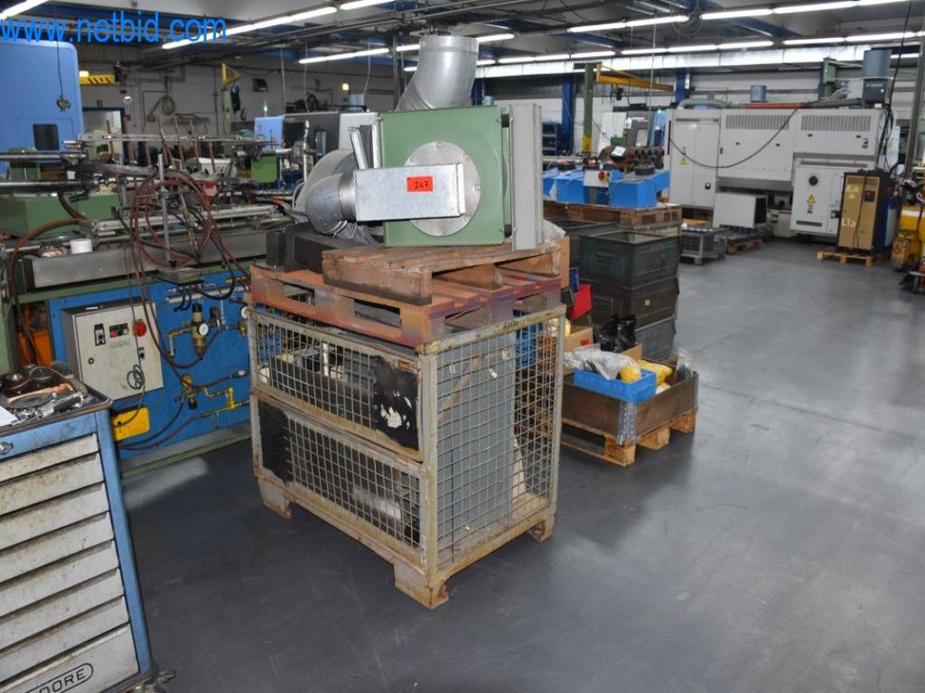 Máquinas, equipos operativos y accesorios de un líder mundial en el mercado de sistemas de tensado de cadenas.-5