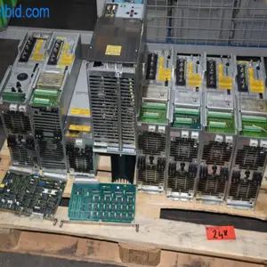 8 Servo drives u.a. Indramat