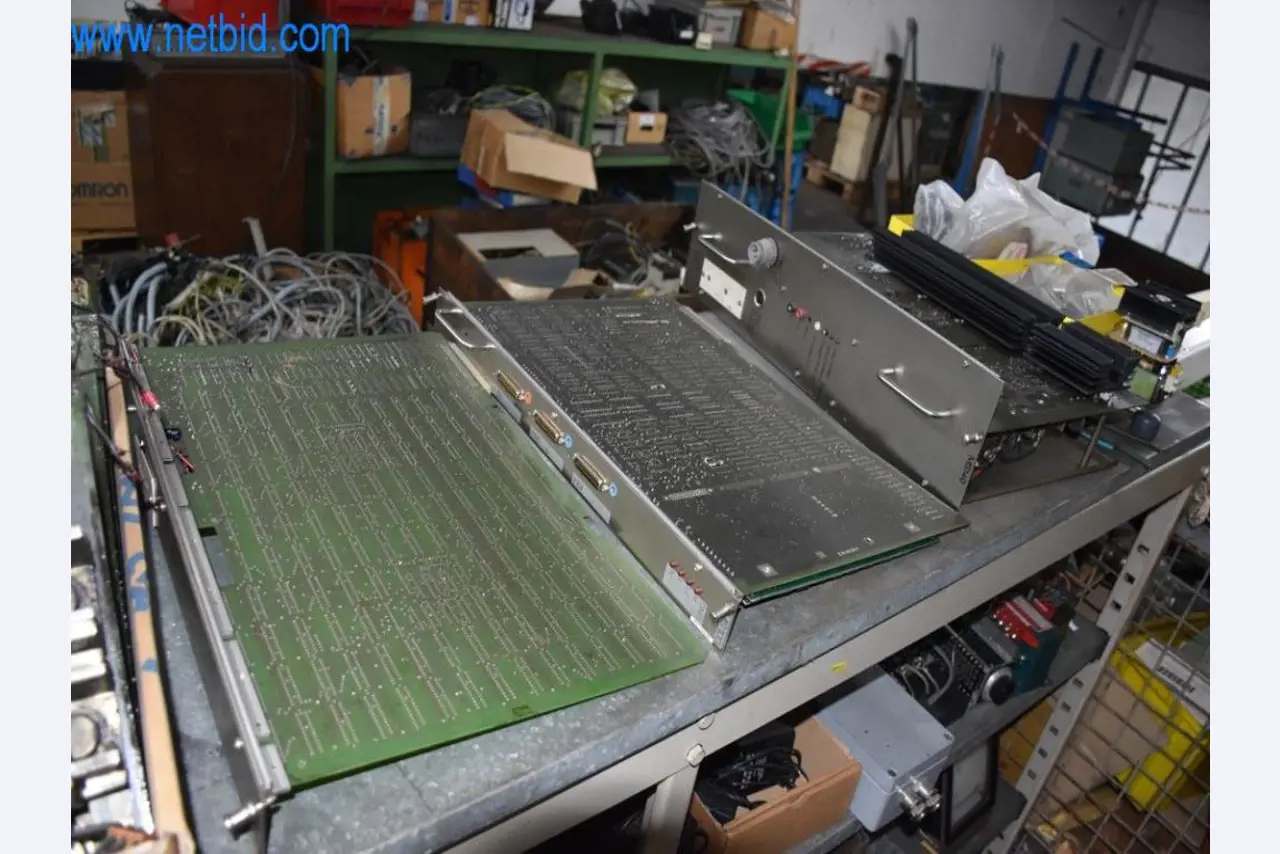 Disponibilização de máquinas, equipamento operacional e acessórios de um líder mundial de mercado para sistemas de tensionamento de correntes-10