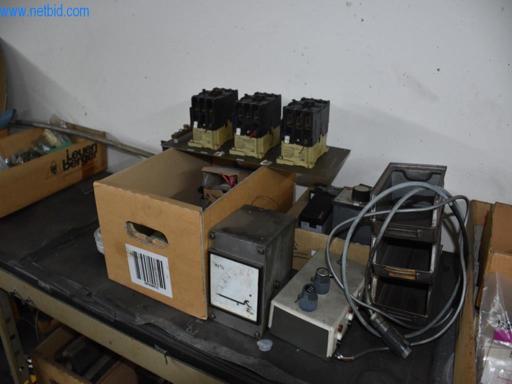 Na voljo so stroji, delovna oprema in dodatki vodilnega svetovnega proizvajalca sistemov za napenjanje verig-12