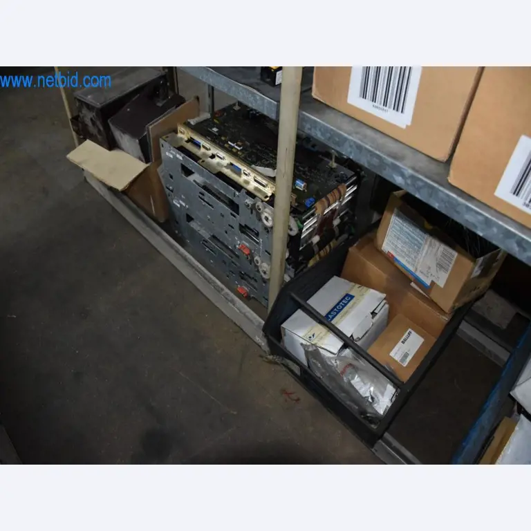 Disponibilização de máquinas, equipamento operacional e acessórios de um líder mundial de mercado para sistemas de tensionamento de correntes-14