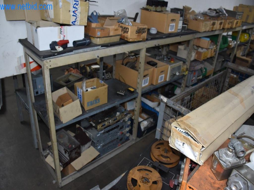 Na voljo so stroji, delovna oprema in dodatki vodilnega svetovnega proizvajalca sistemov za napenjanje verig-19