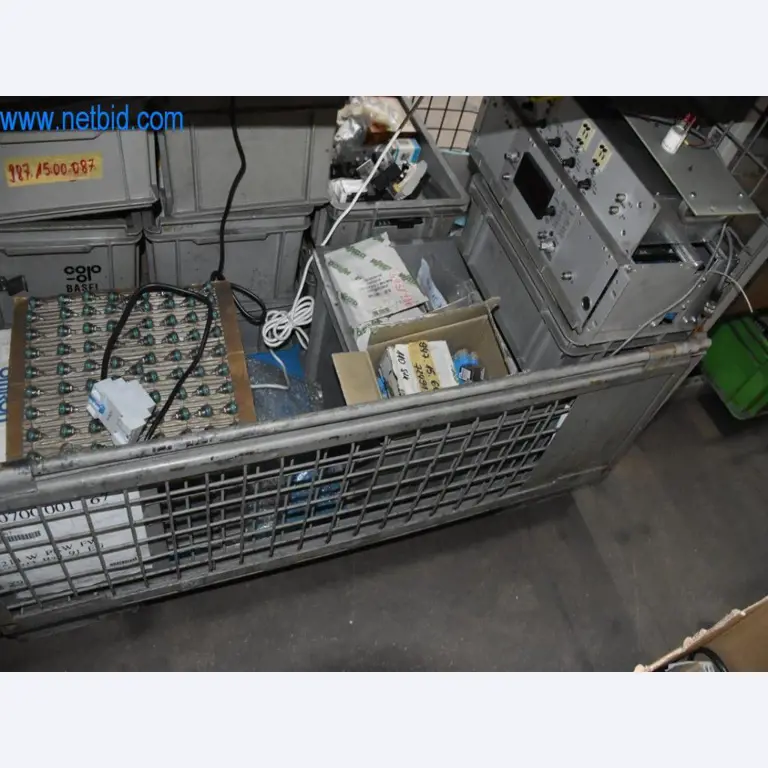 Disponibilização de máquinas, equipamento operacional e acessórios de um líder mundial de mercado para sistemas de tensionamento de correntes-8