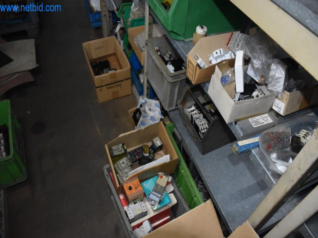 Na voljo so stroji, delovna oprema in dodatki vodilnega svetovnega proizvajalca sistemov za napenjanje verig-9