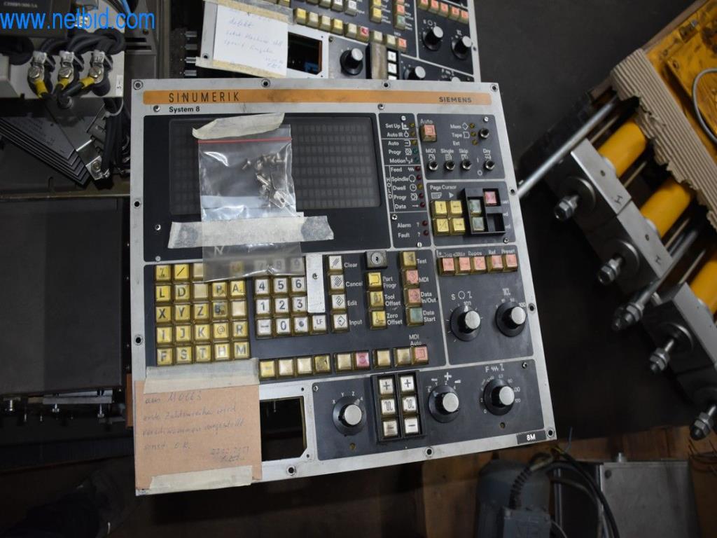 Máquinas, equipos operativos y accesorios de un líder mundial en el mercado de sistemas de tensado de cadenas.-7