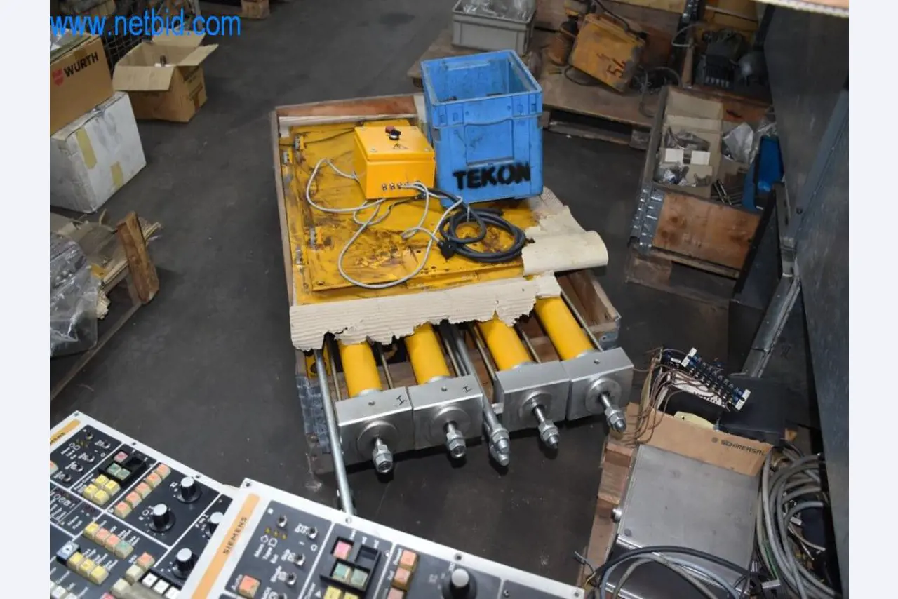 Disponibilização de máquinas, equipamento operacional e acessórios de um líder mundial de mercado para sistemas de tensionamento de correntes-8
