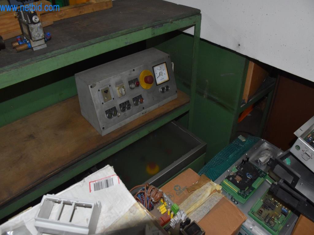 Máquinas, equipos operativos y accesorios de un líder mundial en el mercado de sistemas de tensado de cadenas.-4