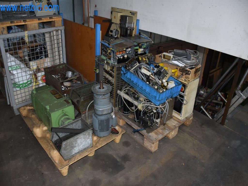 Máquinas, equipos operativos y accesorios de un líder mundial en el mercado de sistemas de tensado de cadenas.-5