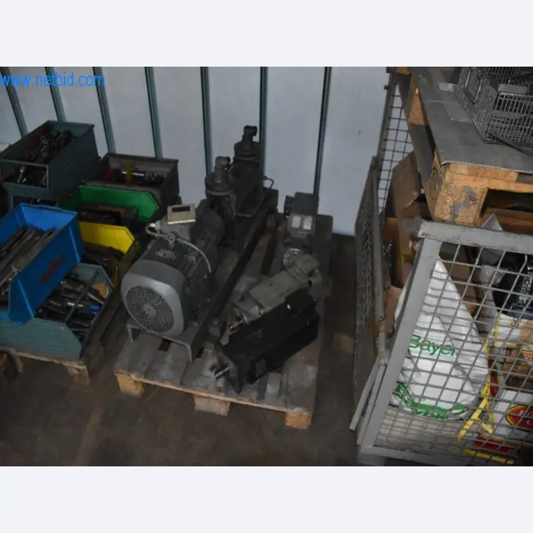 Disponibilização de máquinas, equipamento operacional e acessórios de um líder mundial de mercado para sistemas de tensionamento de correntes-8