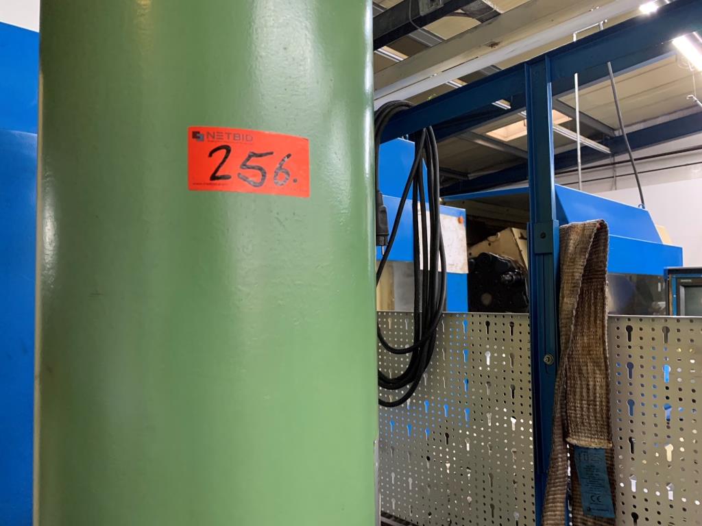 Maszyny, sprzęt operacyjny i akcesoria światowego lidera na rynku systemów napinania łańcuchów stają się dostępne.-3