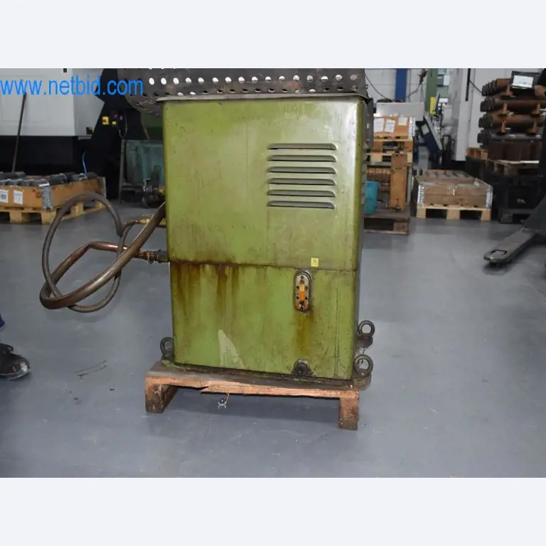 Maszyny, sprzęt operacyjny i akcesoria światowego lidera na rynku systemów napinania łańcuchów stają się dostępne.-3