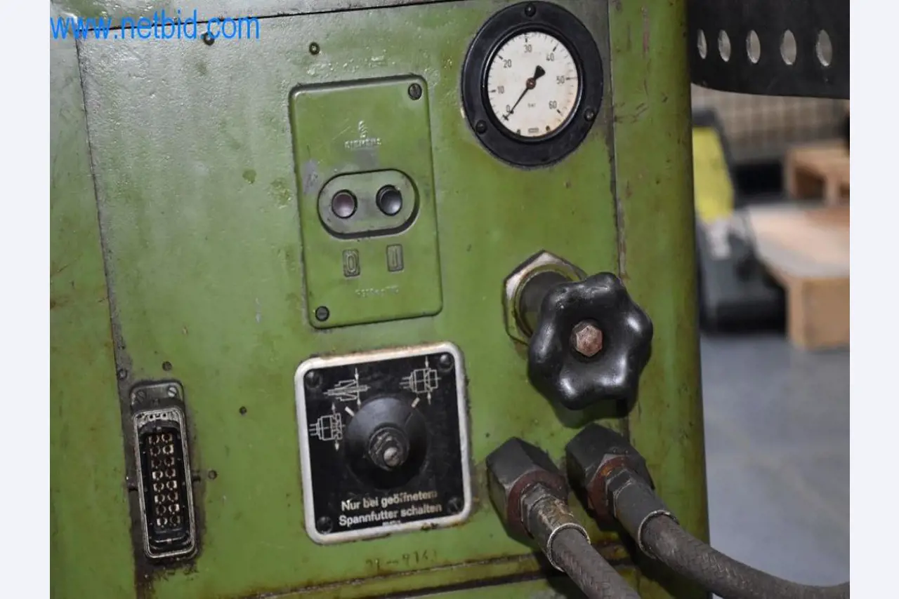 Maszyny, sprzęt operacyjny i akcesoria światowego lidera na rynku systemów napinania łańcuchów stają się dostępne.-4