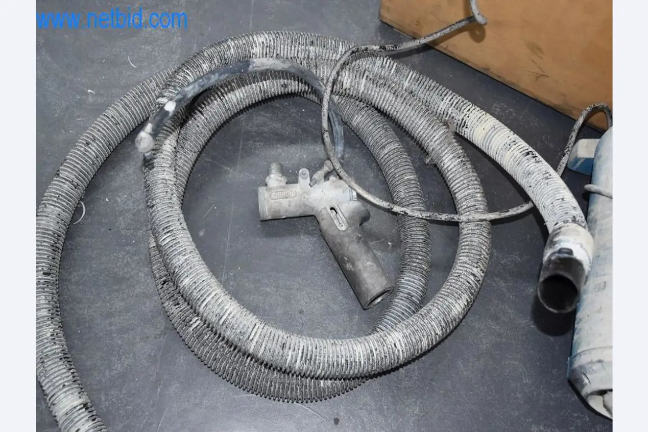 Máquinas, equipos operativos y accesorios de un líder mundial en el mercado de sistemas de tensado de cadenas.-4
