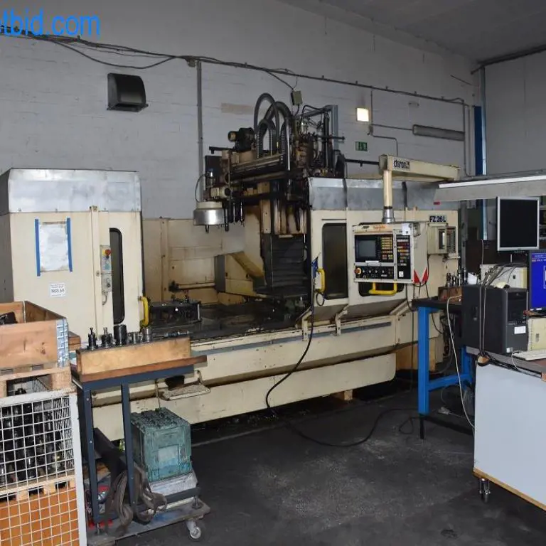 Verticaal CNC-bewerkingscentrum Chiron FZ 26 L