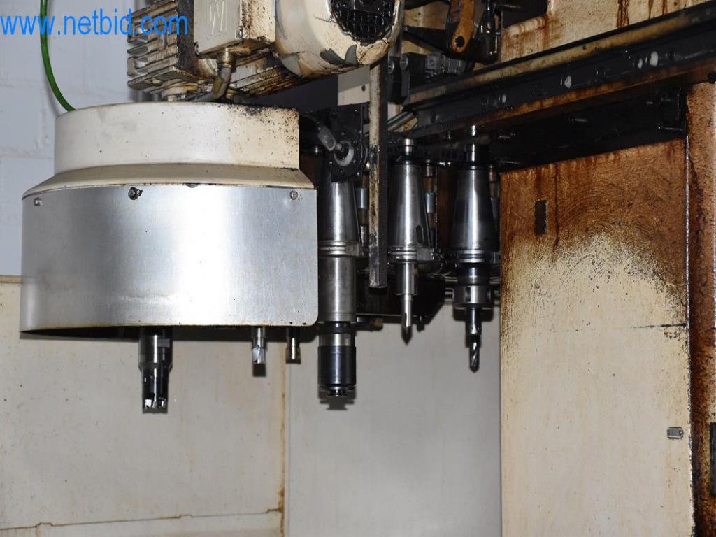 Na voljo so stroji, delovna oprema in dodatki vodilnega svetovnega proizvajalca sistemov za napenjanje verig-9