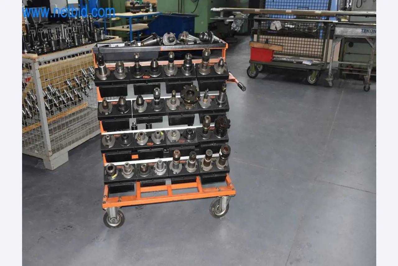 Machines, bedieningsapparatuur en accessoires van een wereldmarktleider voor kettingspansystemen komen beschikbaar-1