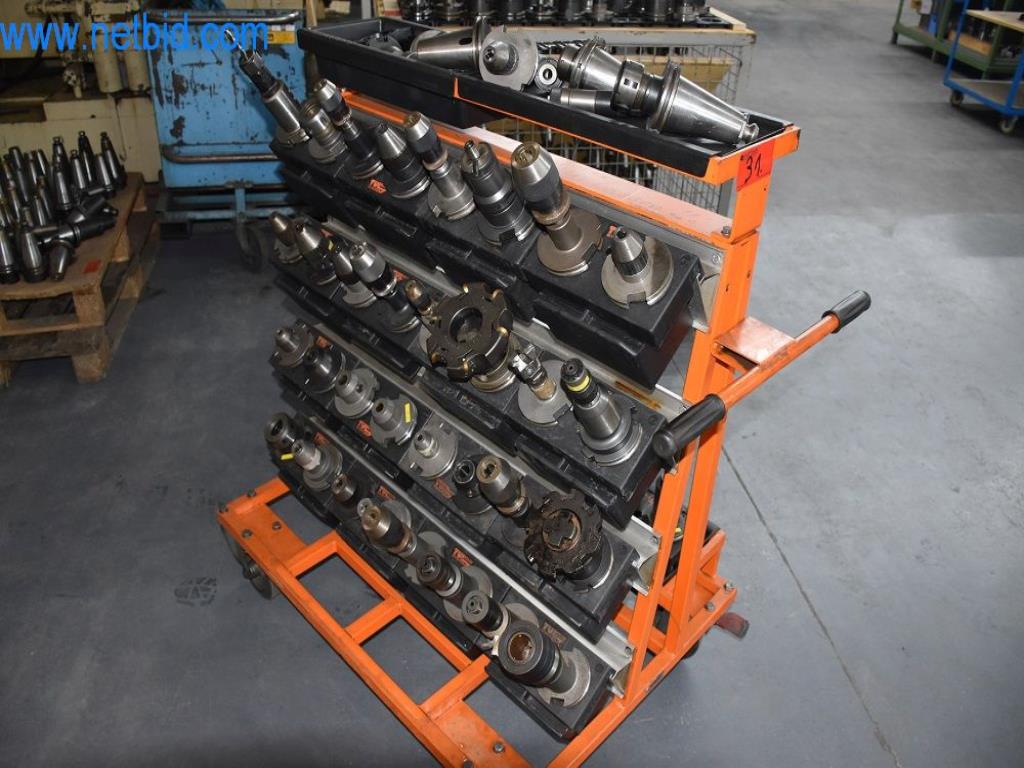 Máquinas, equipos operativos y accesorios de un líder mundial en el mercado de sistemas de tensado de cadenas.-6