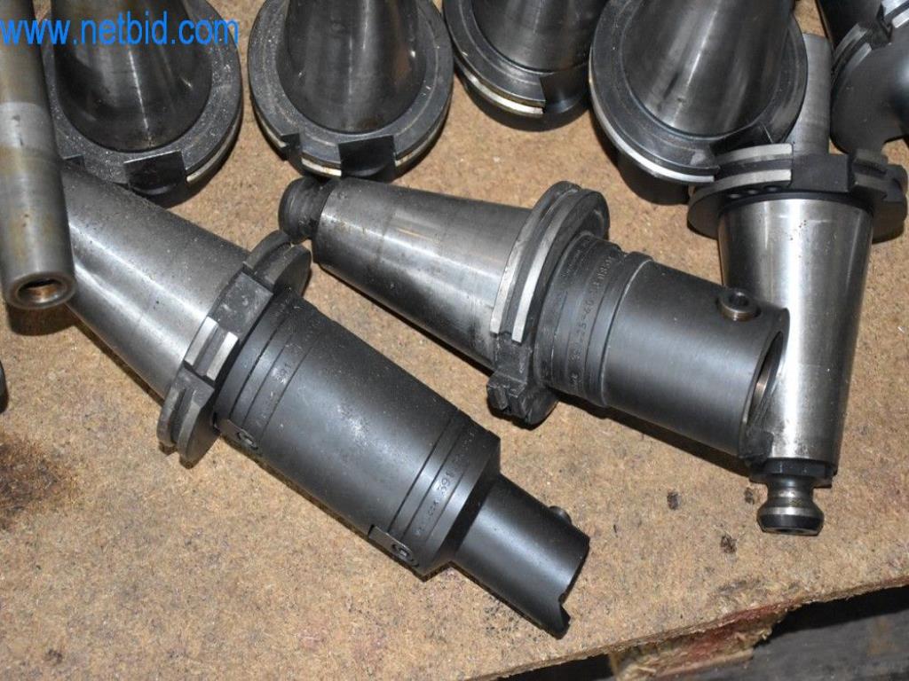 Stroje, provozní zařízení a příslušenství předního světového výrobce napínacích systémů řetězů jsou k dispozici.-3