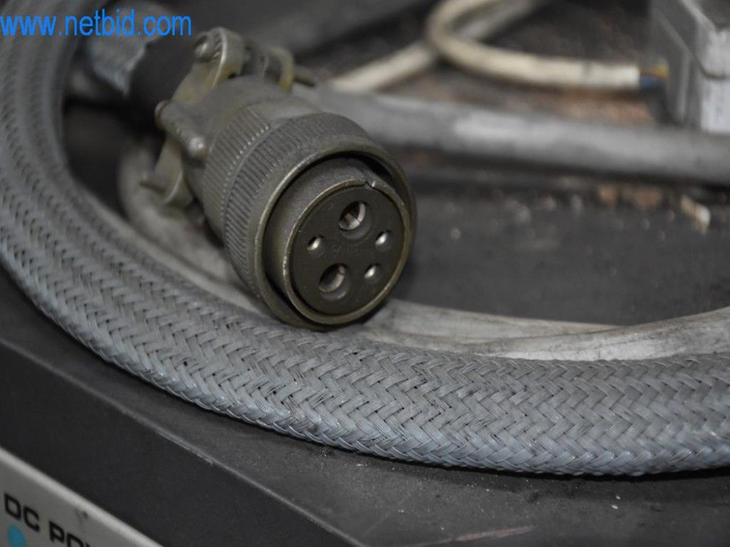 Na voljo so stroji, delovna oprema in dodatki vodilnega svetovnega proizvajalca sistemov za napenjanje verig-4