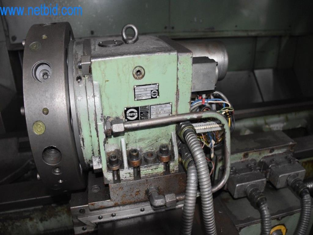 Máquinas, equipos operativos y accesorios de un líder mundial en el mercado de sistemas de tensado de cadenas.-7