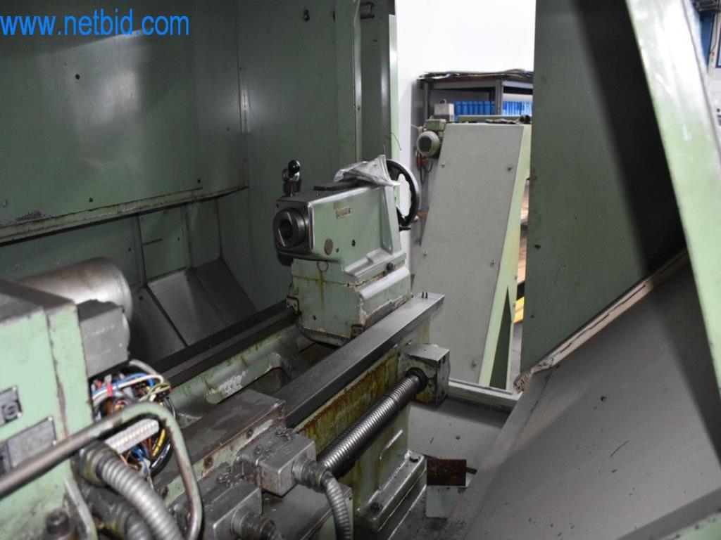 Máquinas, equipos operativos y accesorios de un líder mundial en el mercado de sistemas de tensado de cadenas.-8