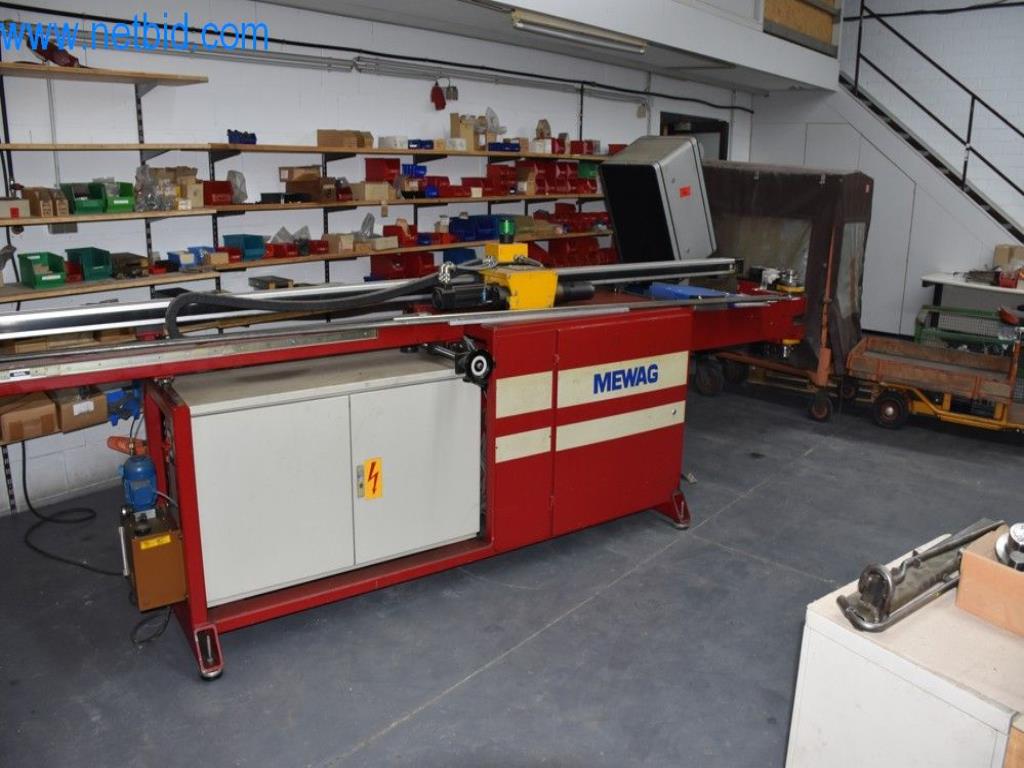 Máquinas, equipos operativos y accesorios de un líder mundial en el mercado de sistemas de tensado de cadenas.-2