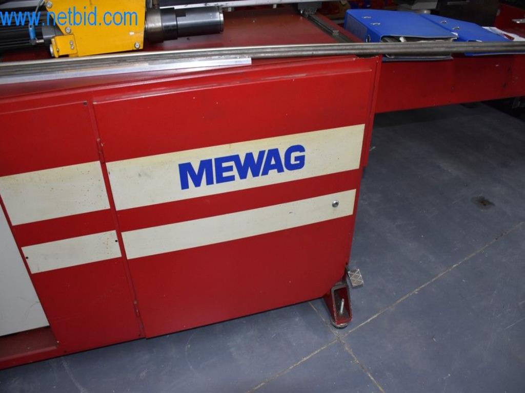 Máquinas, equipos operativos y accesorios de un líder mundial en el mercado de sistemas de tensado de cadenas.-4