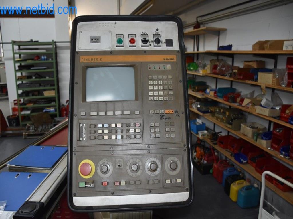 Máquinas, equipos operativos y accesorios de un líder mundial en el mercado de sistemas de tensado de cadenas.-5