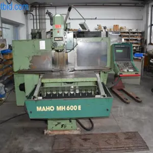 CNC-Werkzeugfräsmaschine Maho MH600E