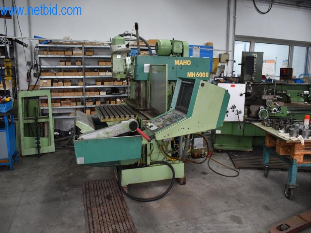 Máquinas, equipos operativos y accesorios de un líder mundial en el mercado de sistemas de tensado de cadenas.-2