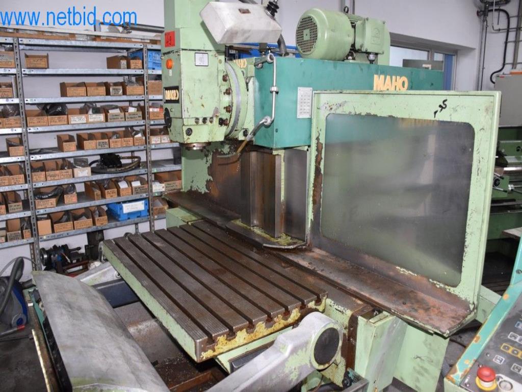 Máquinas, equipos operativos y accesorios de un líder mundial en el mercado de sistemas de tensado de cadenas.-3