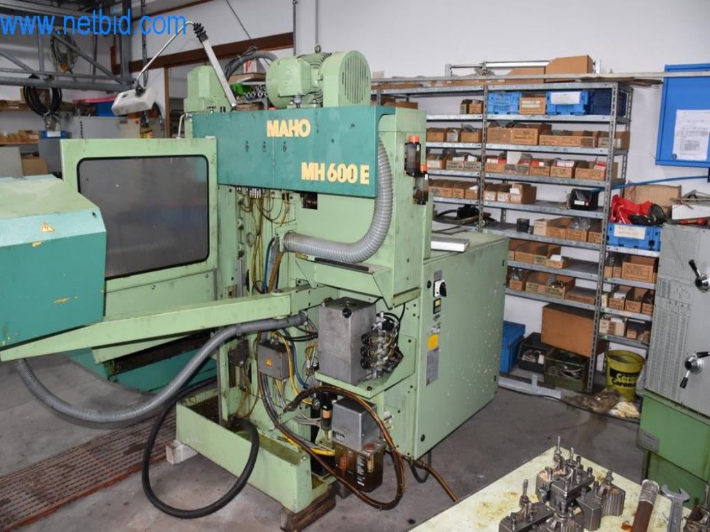 Máquinas, equipos operativos y accesorios de un líder mundial en el mercado de sistemas de tensado de cadenas.-4