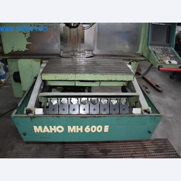 Machines, operating equipment and accessories of a world market leader for chain tensioning systems-6