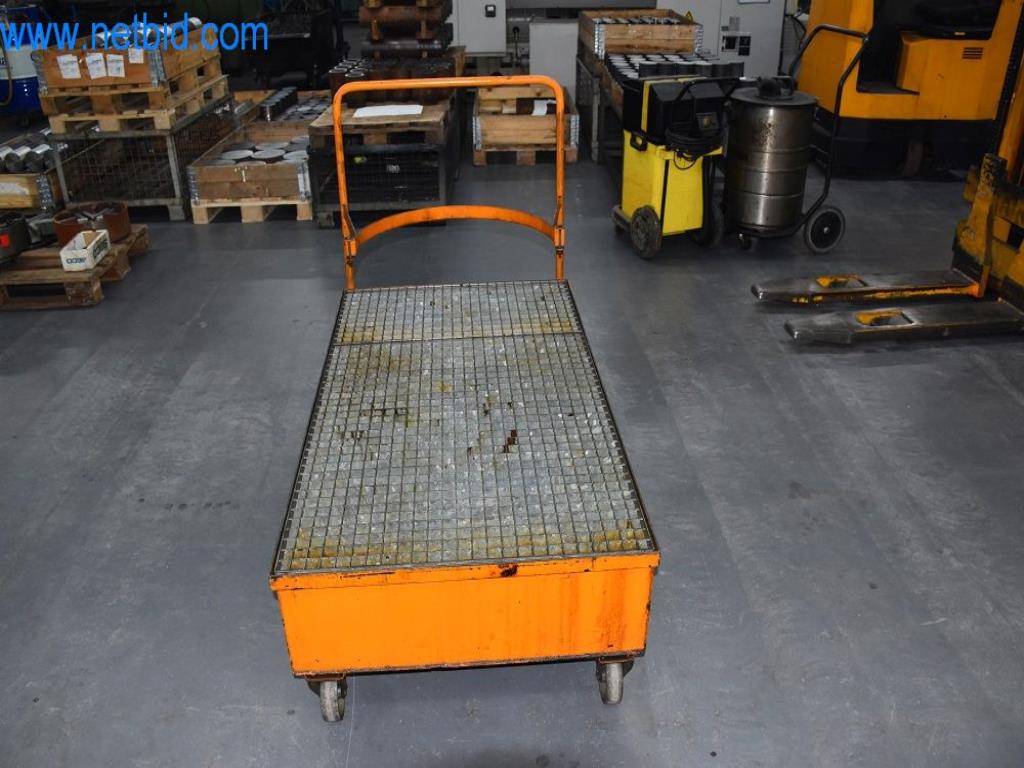 Stroje, provozní zařízení a příslušenství předního světového výrobce napínacích systémů řetězů jsou k dispozici.-3