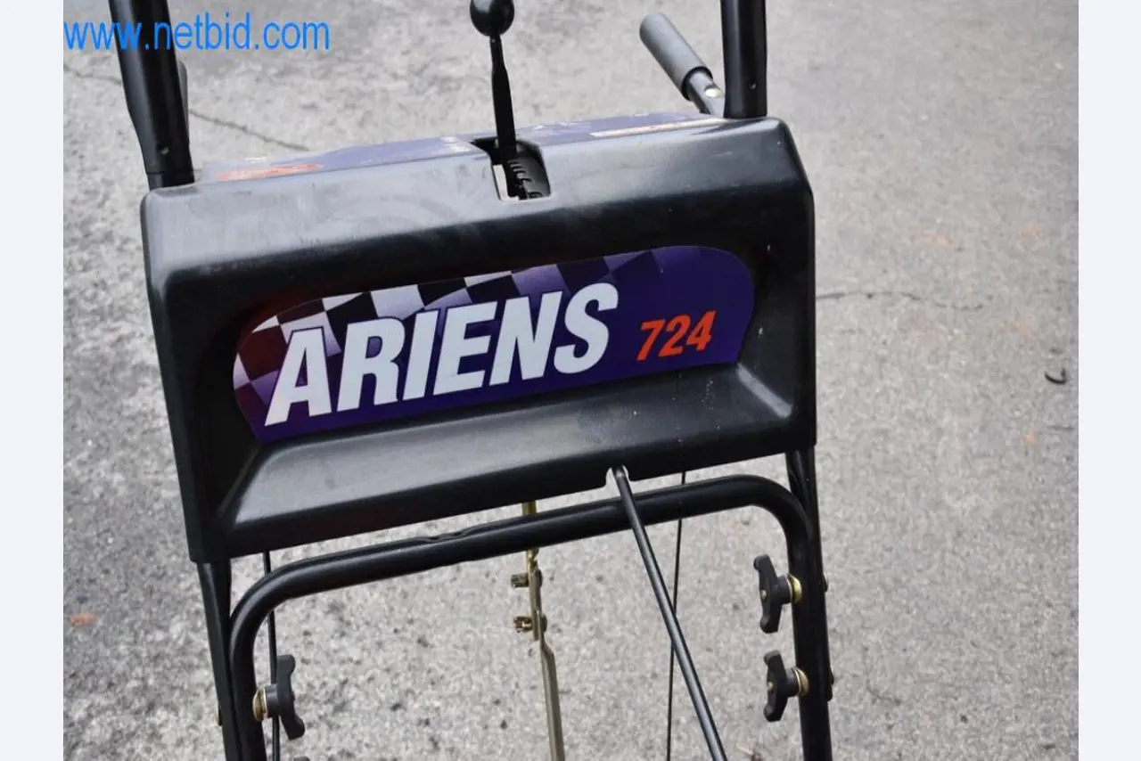 Frei werdende Maschinen, Betriebseinrichtungen und Zubehör eines Weltmarktführers für Kettenspannsysteme-5