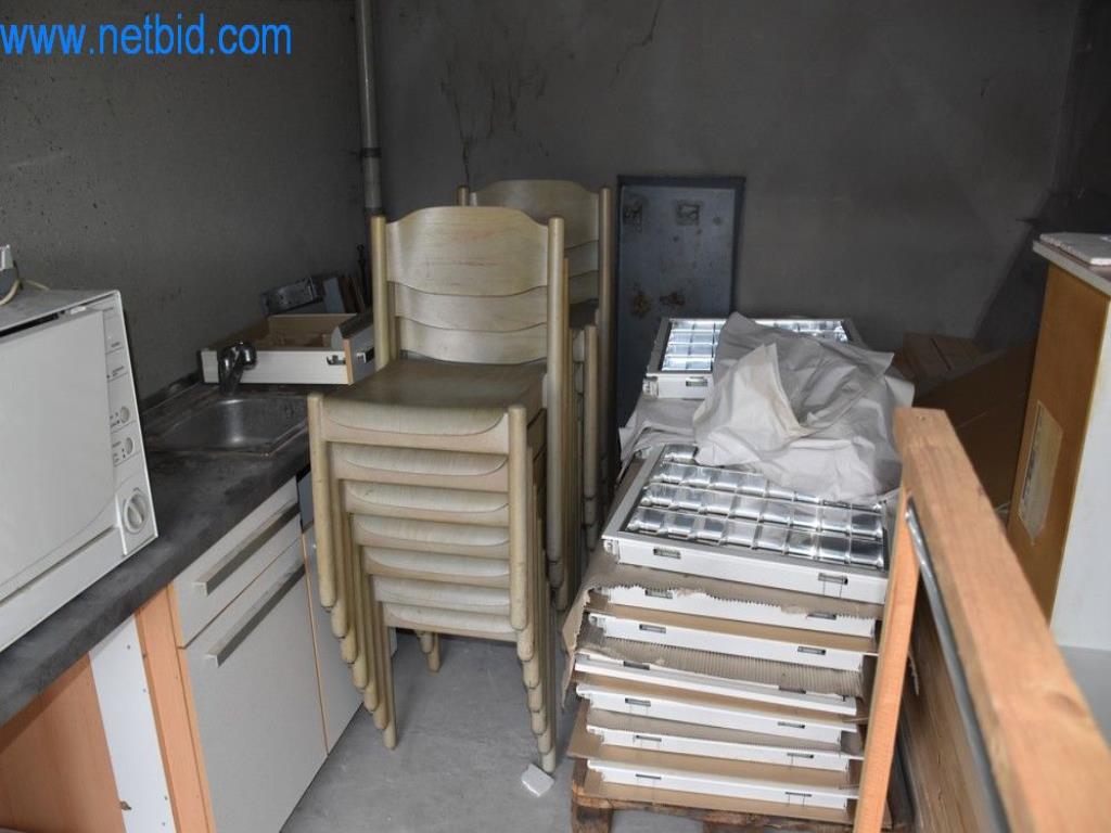 Máquinas, equipos operativos y accesorios de un líder mundial en el mercado de sistemas de tensado de cadenas.-5