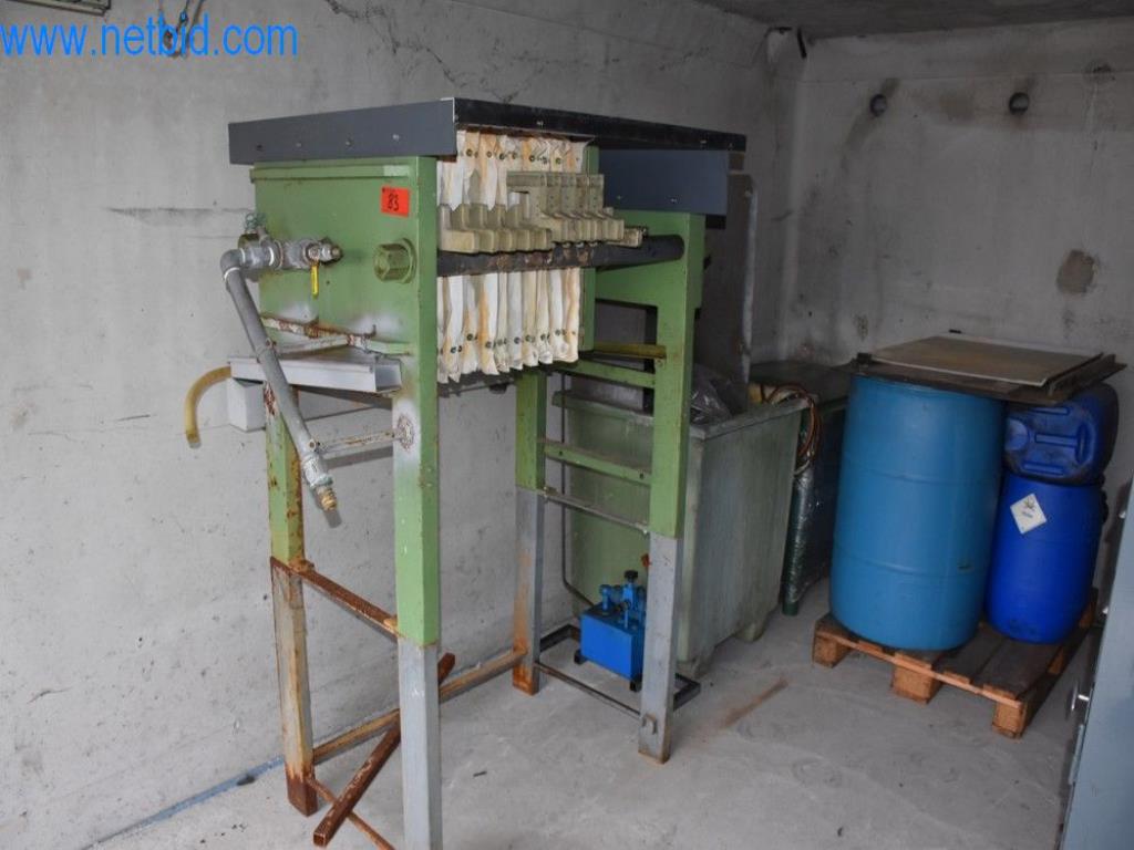 Stroje, provozní zařízení a příslušenství předního světového výrobce napínacích systémů řetězů jsou k dispozici.-2