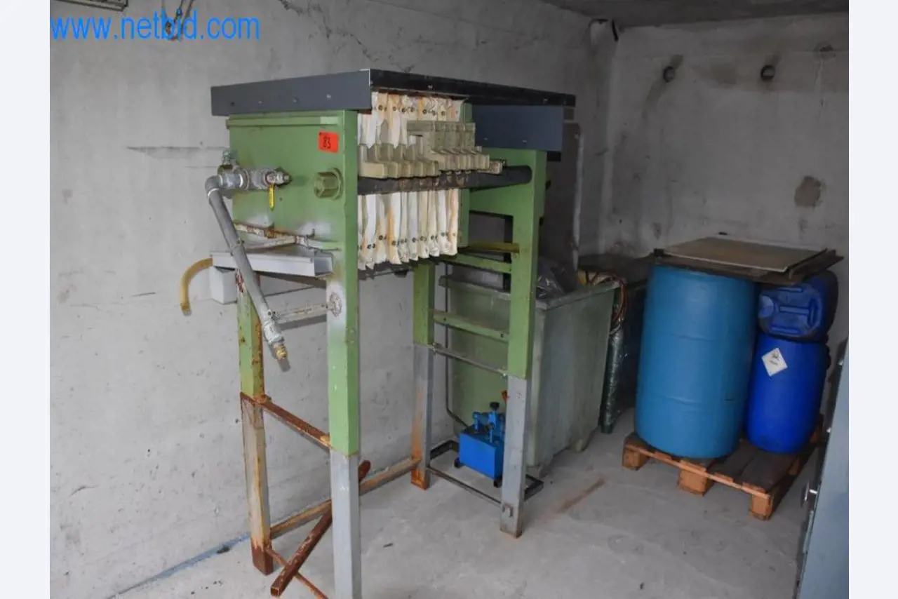 Stroje, provozní zařízení a příslušenství předního světového výrobce napínacích systémů řetězů jsou k dispozici.-2