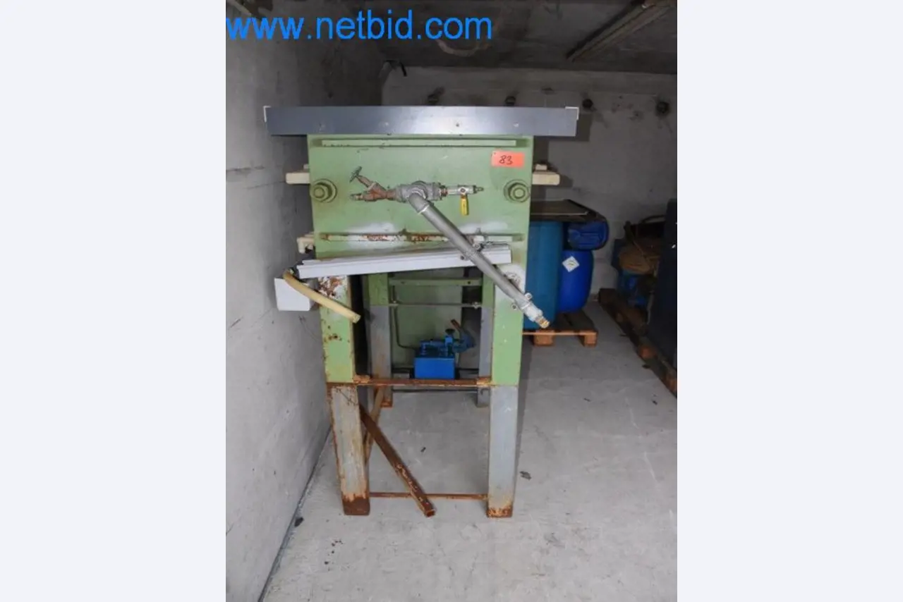 Stroje, provozní zařízení a příslušenství předního světového výrobce napínacích systémů řetězů jsou k dispozici.-5