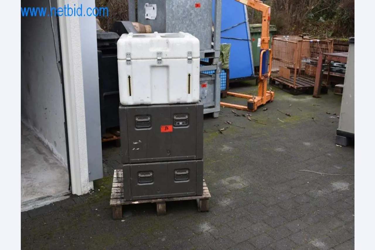 Na voljo so stroji, delovna oprema in dodatki vodilnega svetovnega proizvajalca sistemov za napenjanje verig-1