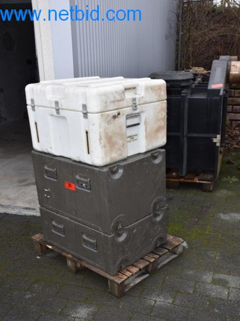 Máquinas, equipos operativos y accesorios de un líder mundial en el mercado de sistemas de tensado de cadenas.-2