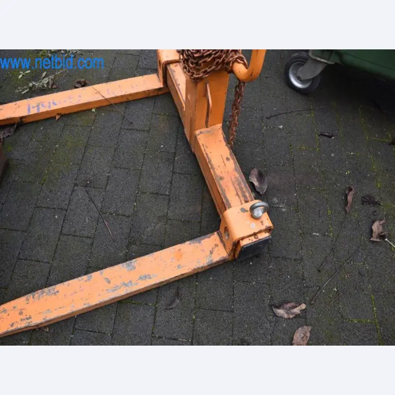 Máquinas, equipos operativos y accesorios de un líder mundial en el mercado de sistemas de tensado de cadenas.-4