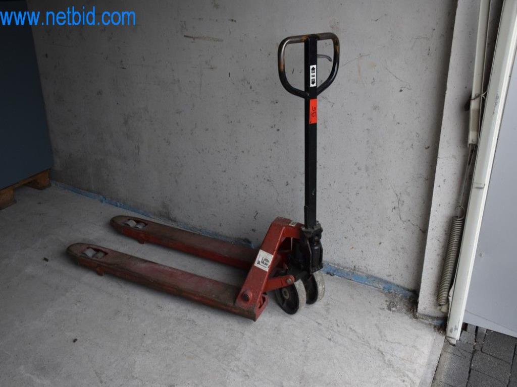 Na voljo so stroji, delovna oprema in dodatki vodilnega svetovnega proizvajalca sistemov za napenjanje verig-1