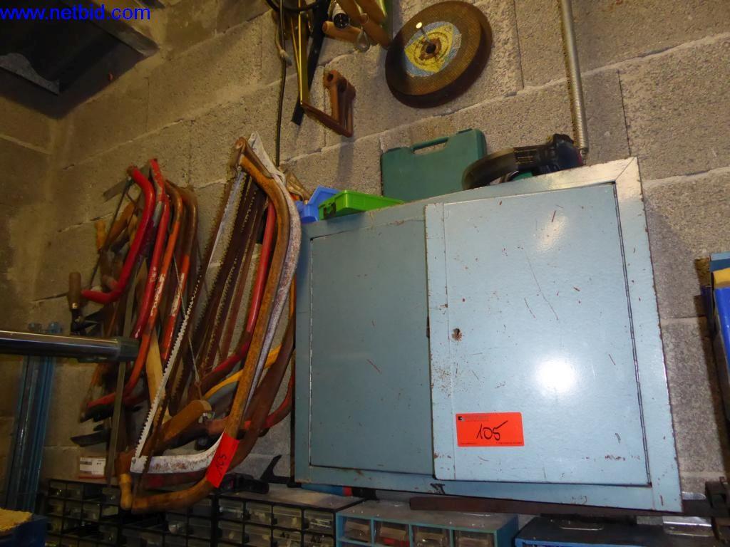 BGA, zásoby, montážní materiál a vozidla z divize střešních krytin.-4