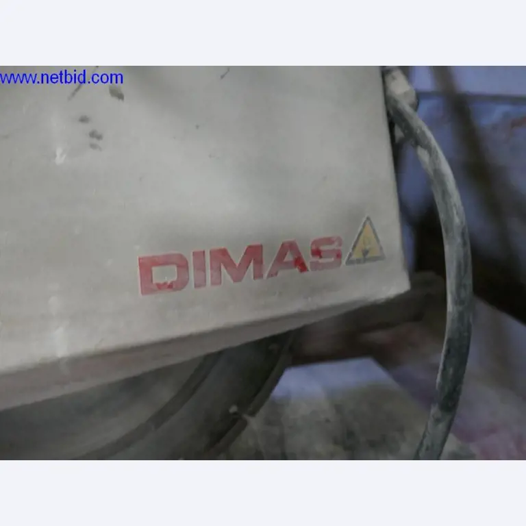 Operating and office equipment, inventories, assembly material and vehicles from the roofing sector-2