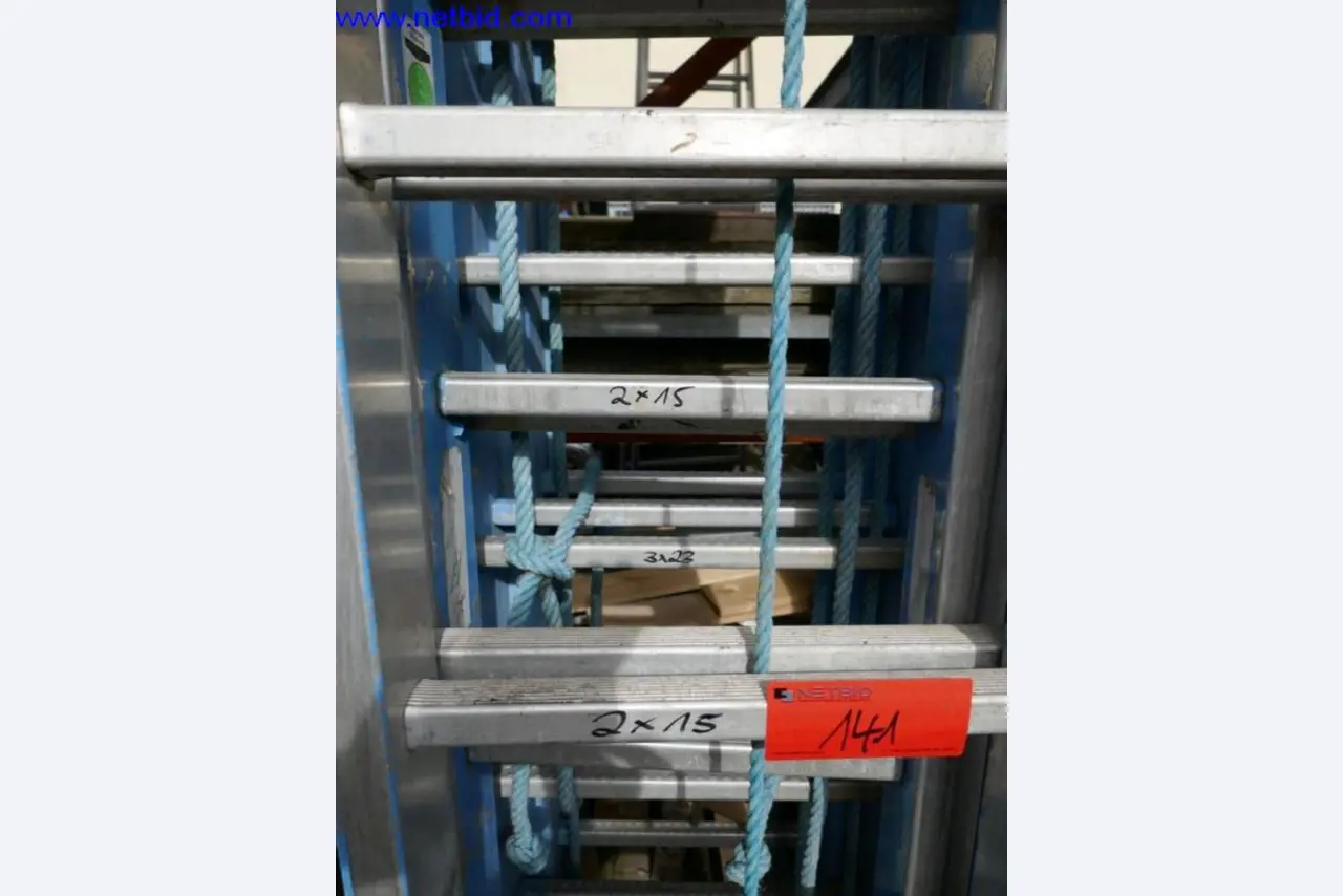 BGA, zapasy, materiały montażowe i pojazdy z działu pokryć dachowych-2