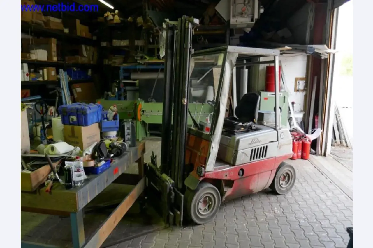 Operating and office equipment, inventories, assembly material and vehicles from the roofing sector-4